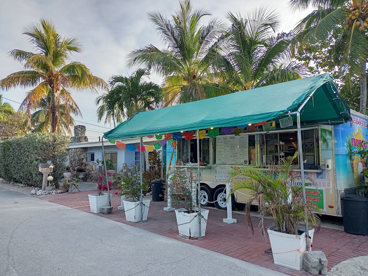 La Isla Taco Grill